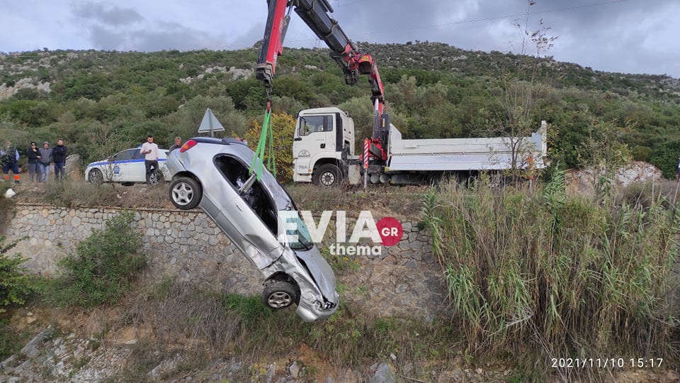 Εύβοια - Τροχαίο δυστύχημα στο Αλιβέρι
